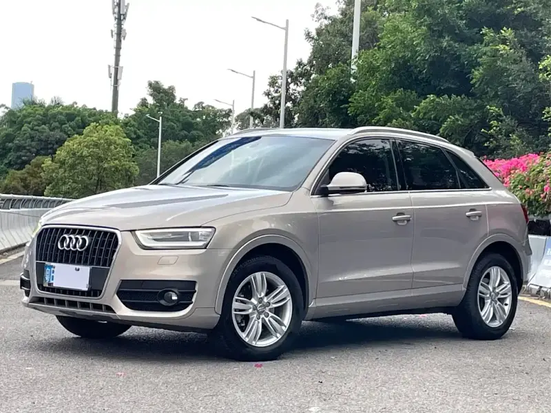 Audi Q3, 2014