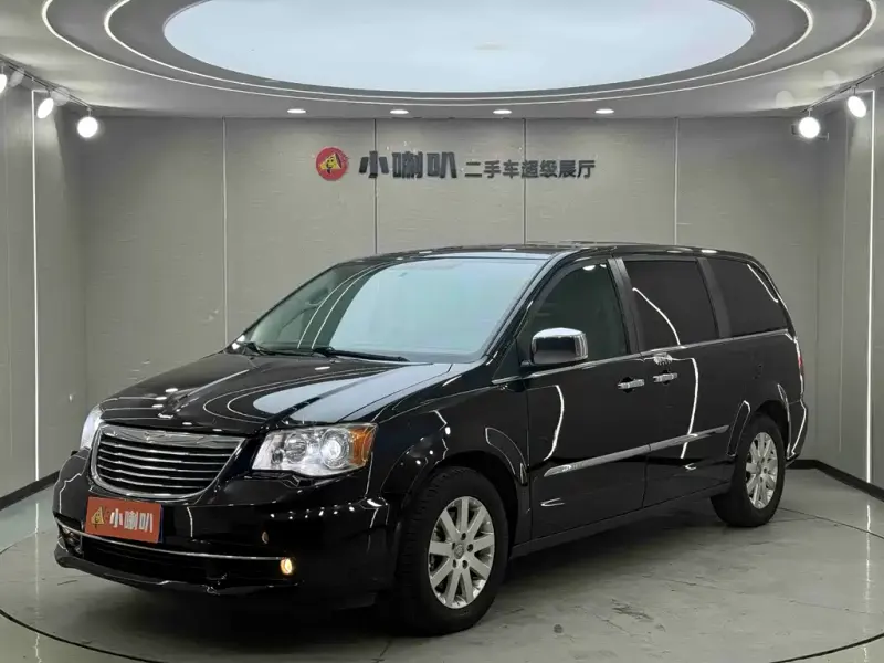 Chrysler Grand Voyager (Import), 2014