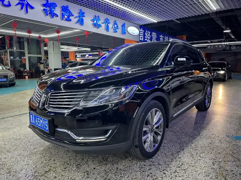 Lincoln MKX, 2016
