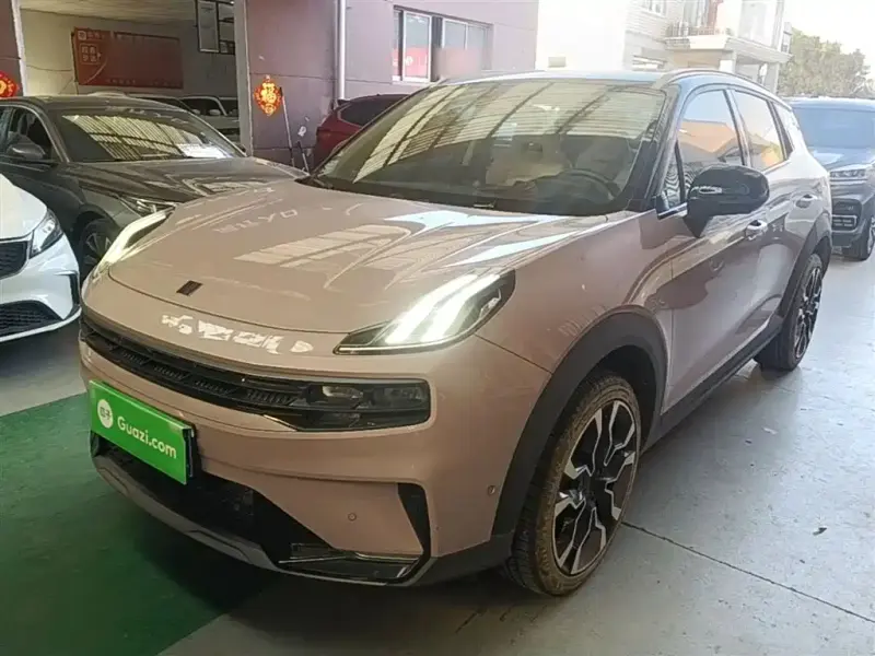 Lynk & Co 06, 2022