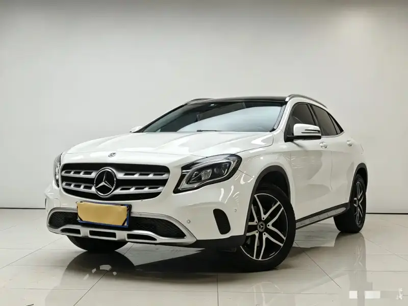 Mercedes-Benz GLA, 2018