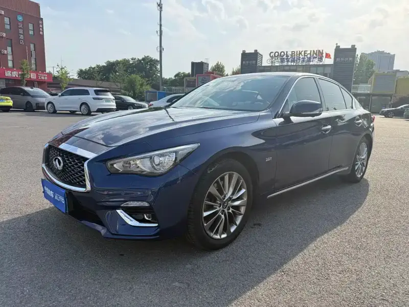 Infiniti Q50L, 2018