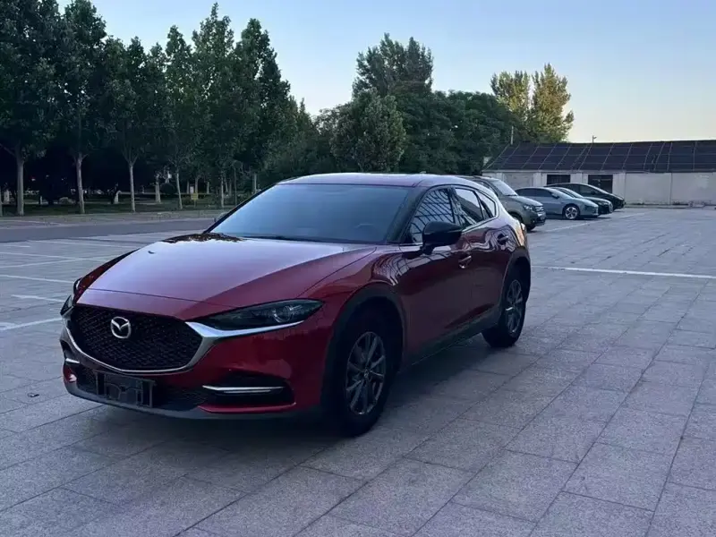 Mazda CX-4, 2021