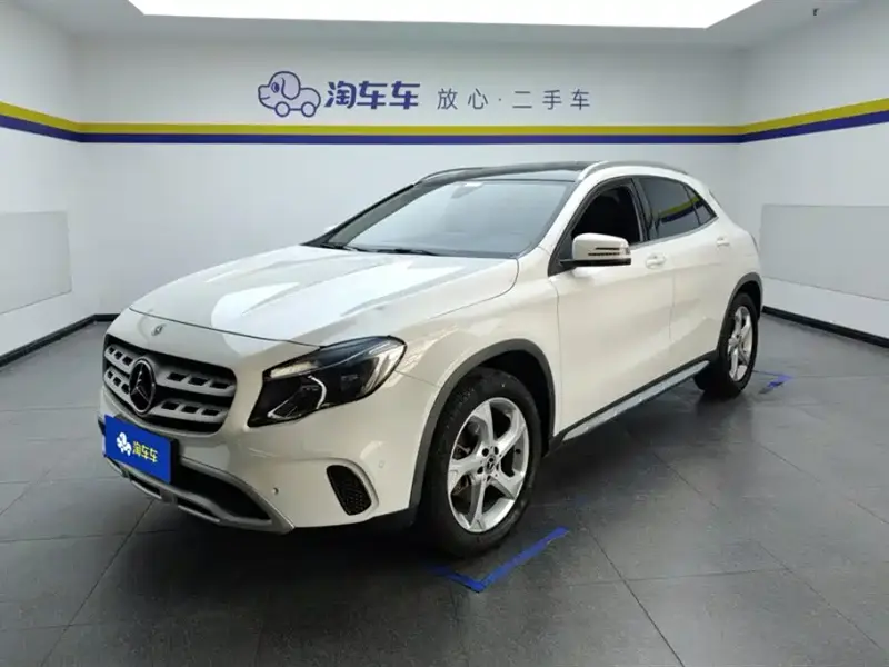 Mercedes-Benz GLA, 2019