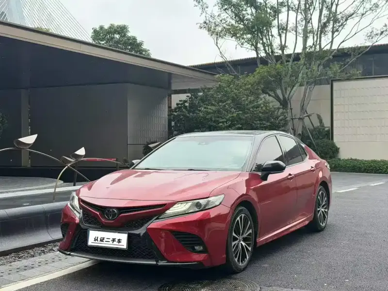 Toyota Camry, 2018
