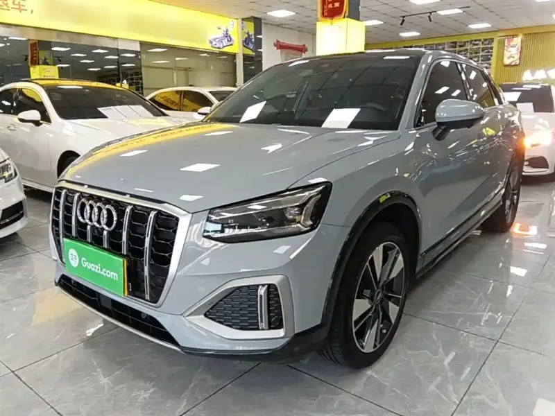 Audi Q2L, 2022