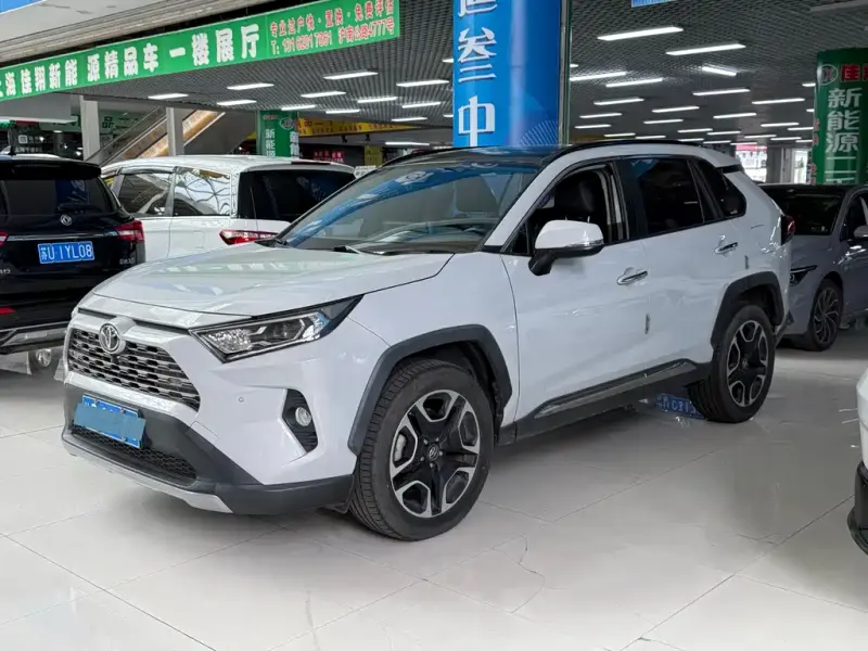 Toyota RAV4, 2020