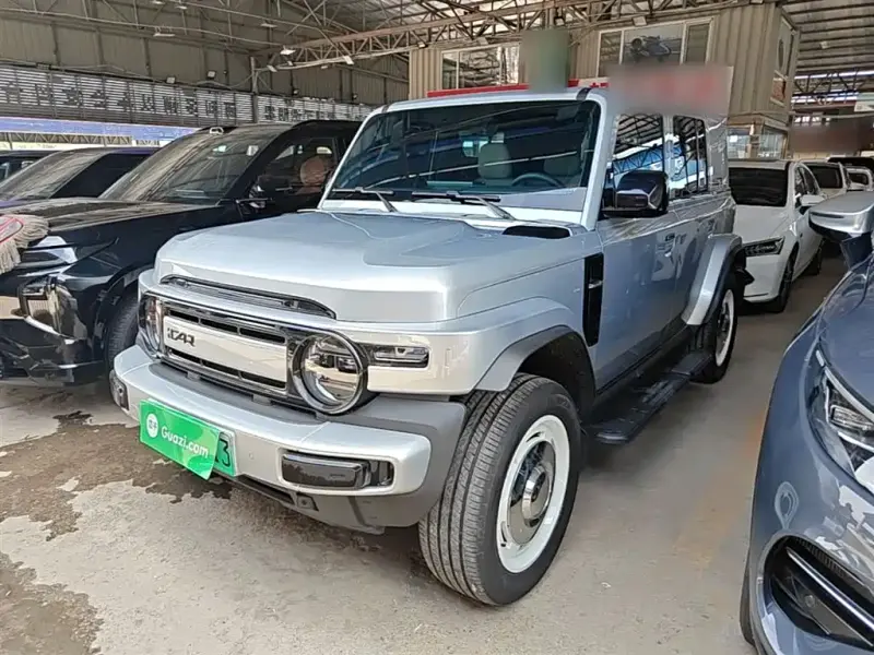iCAR V23, 2025