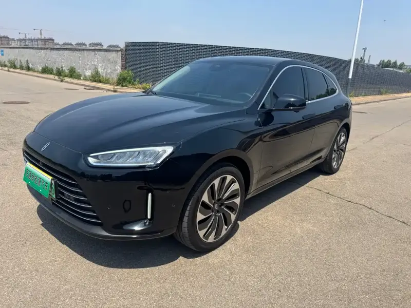 AITO M5, 2022