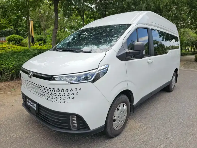 Maxus V70, 2024
