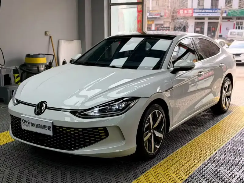 Volkswagen Lamando, 2023