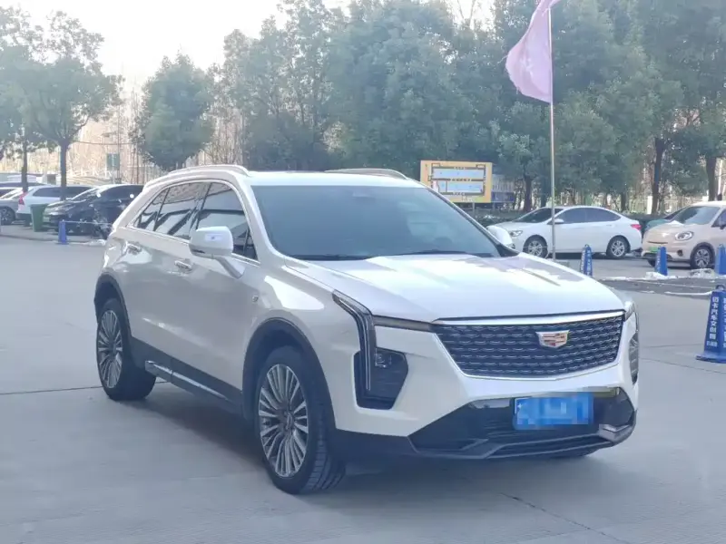 Cadillac XT4, 2025