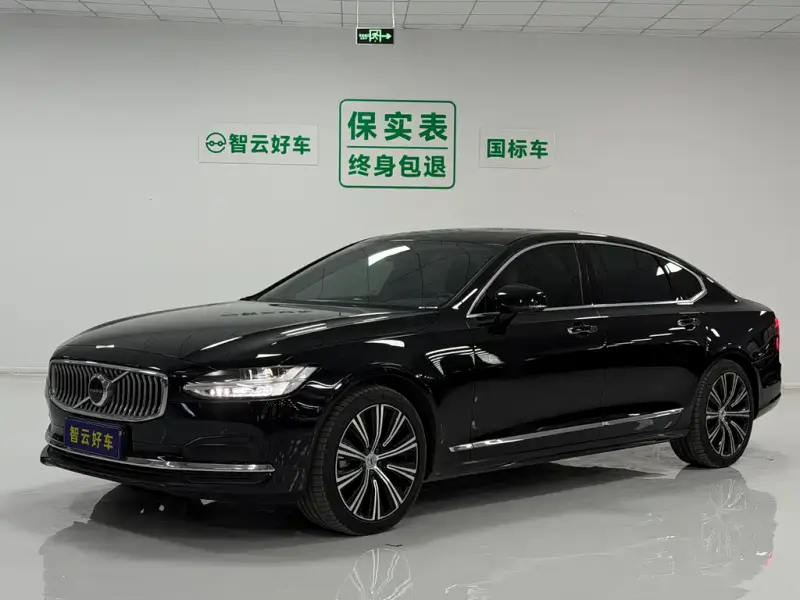 Volvo S90, 2022