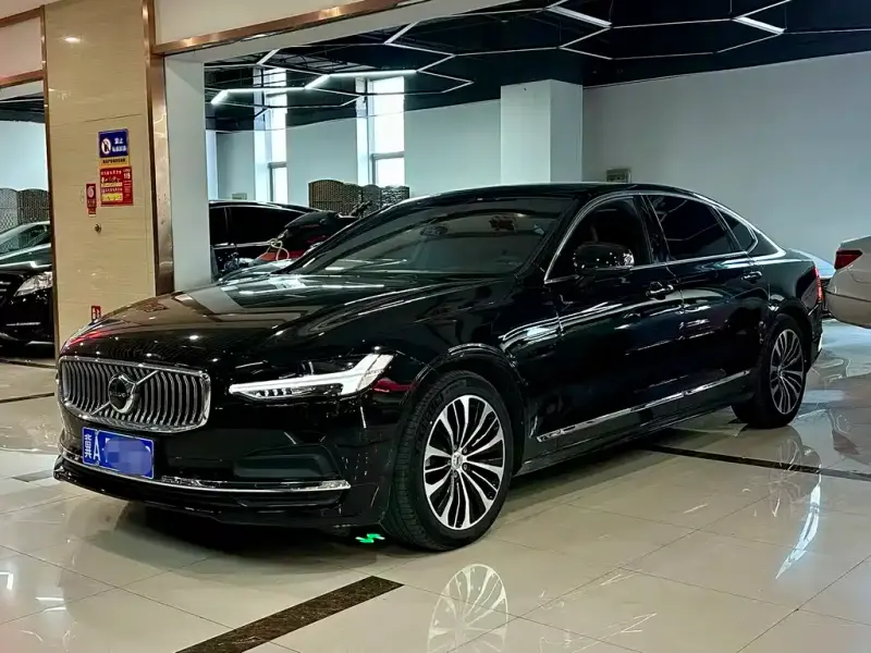 Volvo S90, 2024