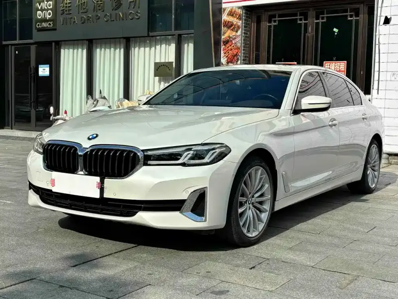 BMW 5 Series, 2021