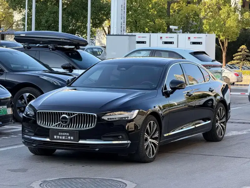 Volvo S90, 2023
