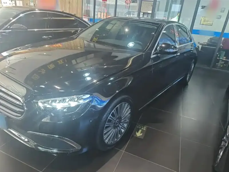 Mercedes-Benz E-Class, 2023