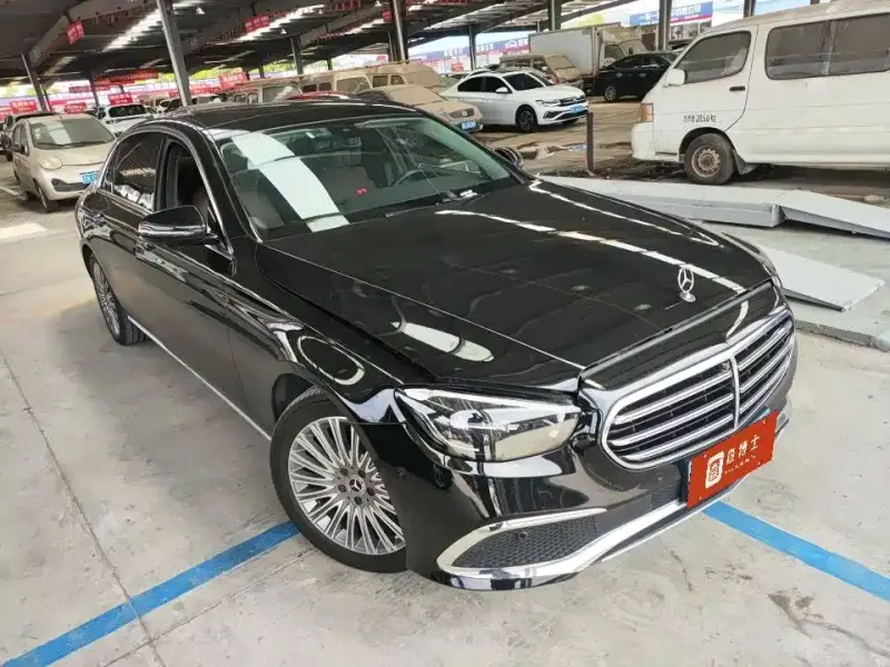 Mercedes-Benz E-Class, 2022