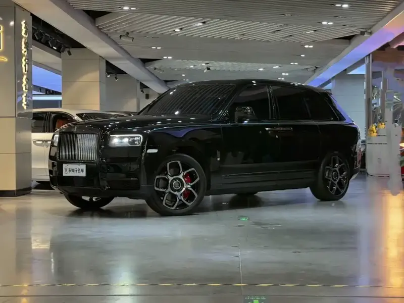 Rolls-Royce Cullinan, 2020