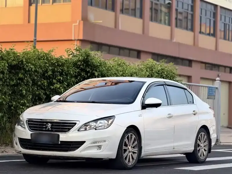 Peugeot 408, 2015