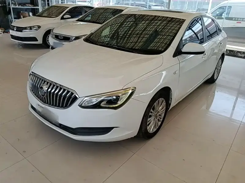 Buick Excelle, 2015