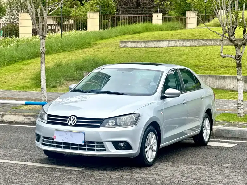 Volkswagen Jetta, 2015
