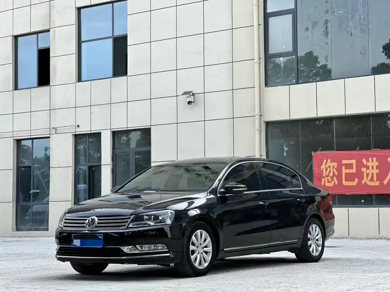 Volkswagen Magotan, 2015