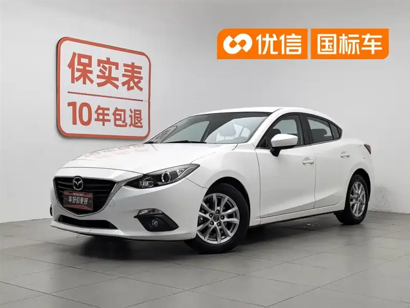 Mazda 3 Axela, 2016