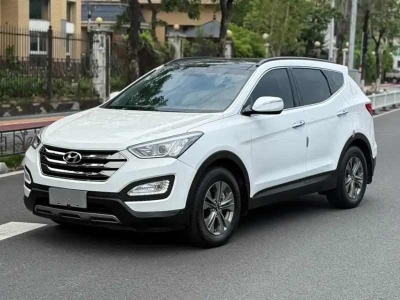 Hyundai Santa Fe, 2015
