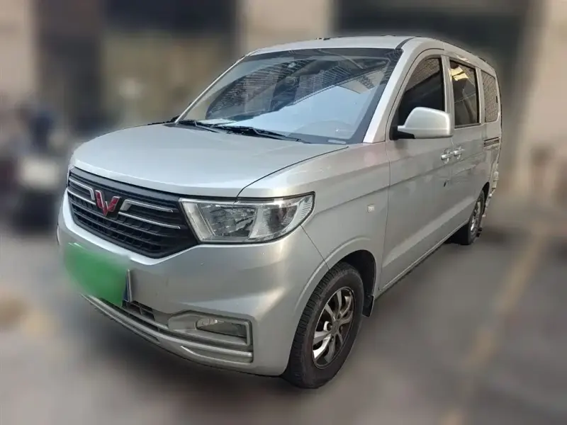 Wuling Hongguang V, 2024