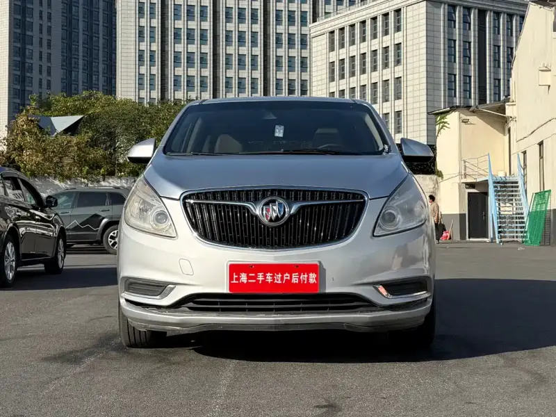 Buick GL8, 2019
