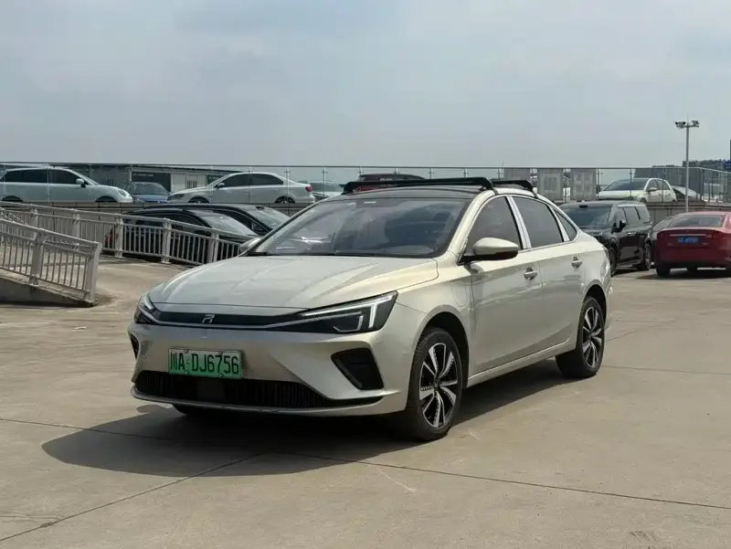 Roewe Feifan ER6, 2021