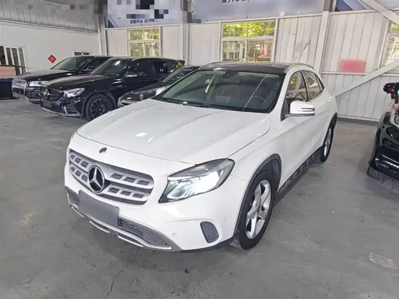 Mercedes-Benz GLA, 2018