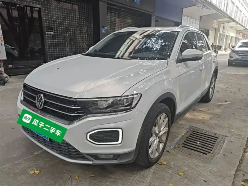 Volkswagen T-Roc, 2021