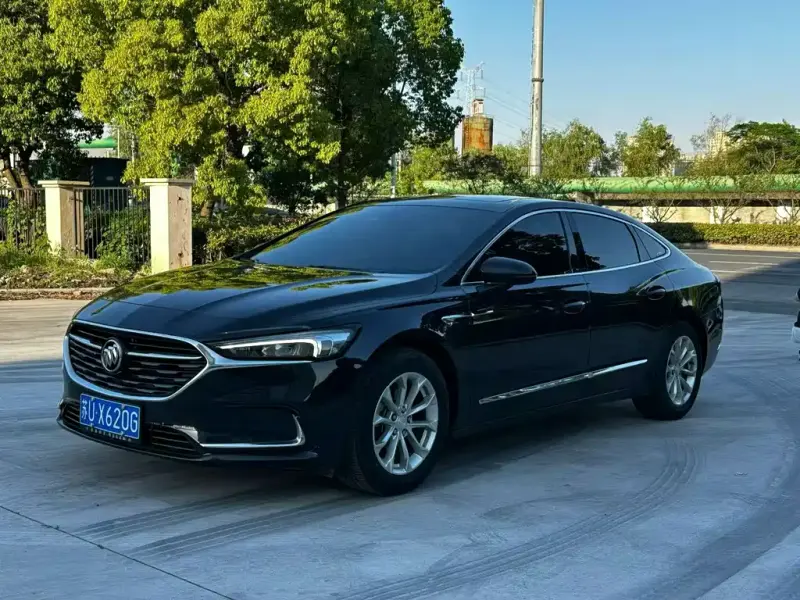 Buick LaCrosse, 2022