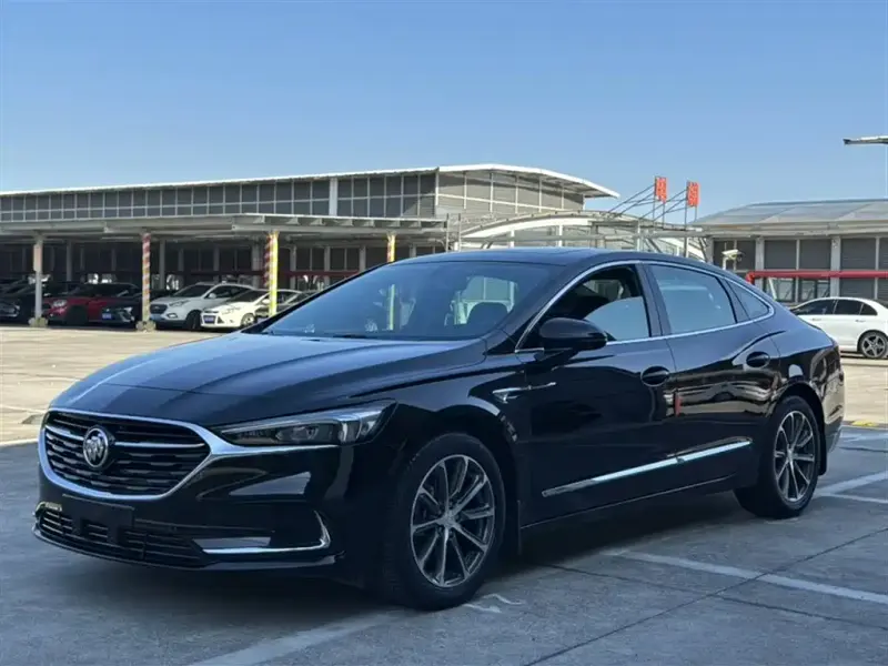 Buick LaCrosse, 2022