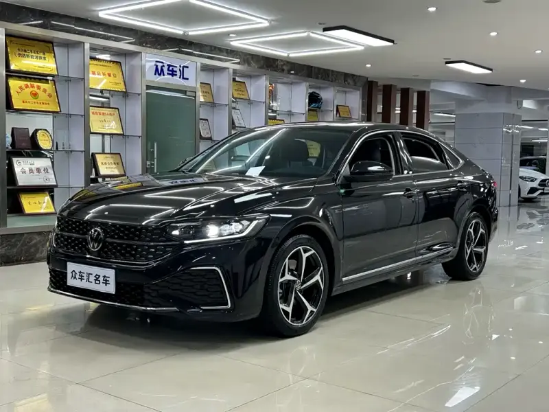 Volkswagen Passat, 2024