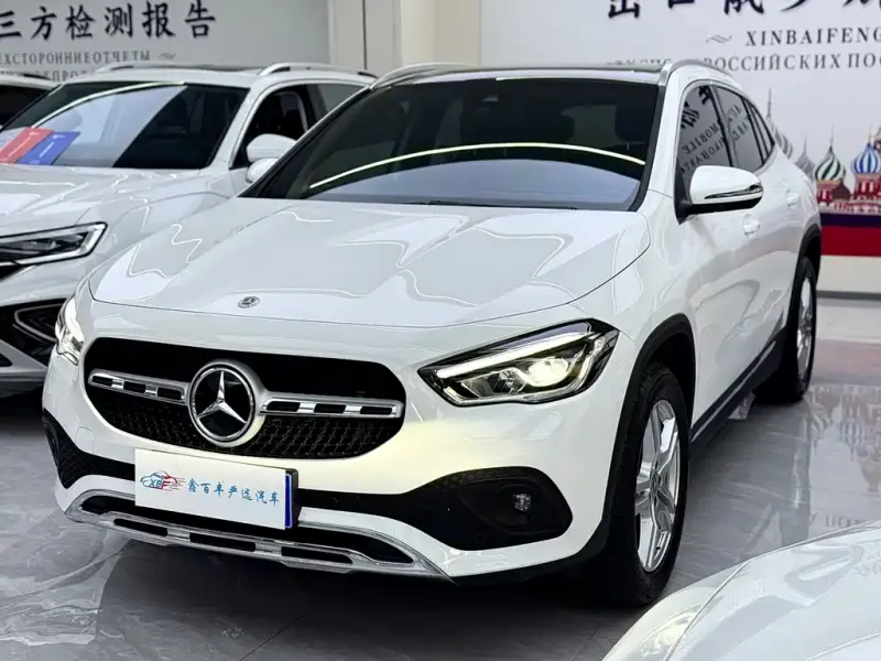 Mercedes-Benz GLA, 2022