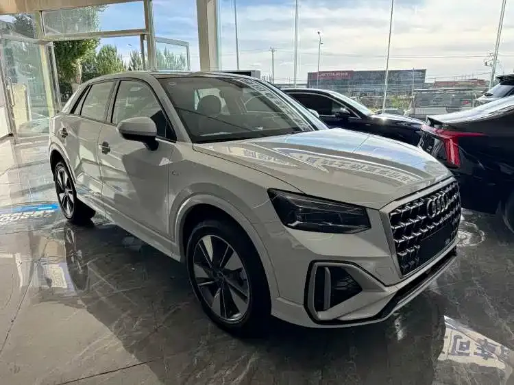 Audi Q2L, 2026