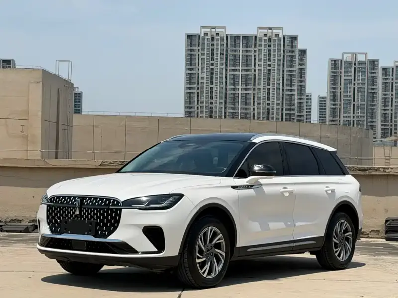 Lincoln Corsair, 2023