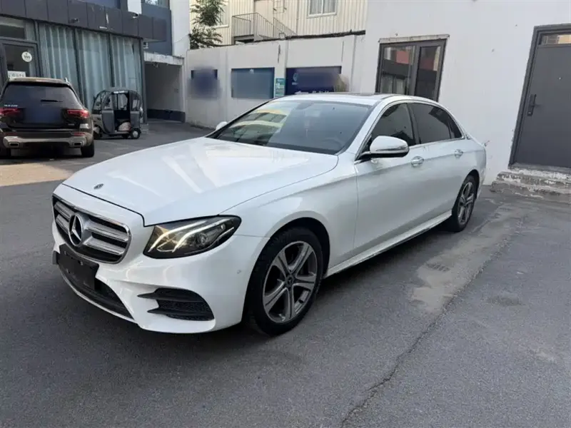 Mercedes-Benz E-Class, 2018