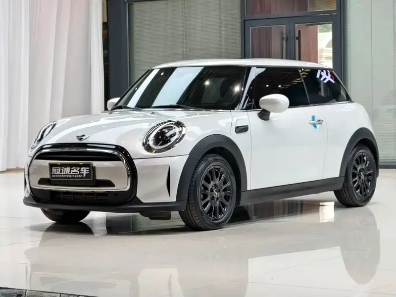 MINI Mini, 2024