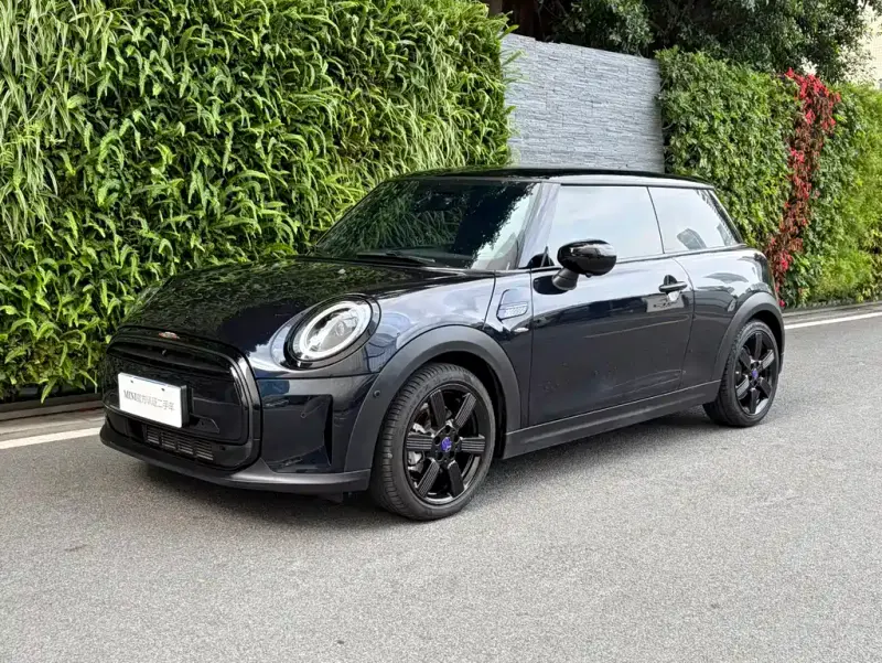 MINI Mini, 2024