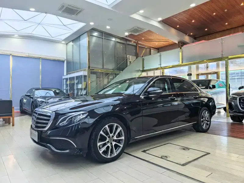 Mercedes-Benz E-Class, 2017