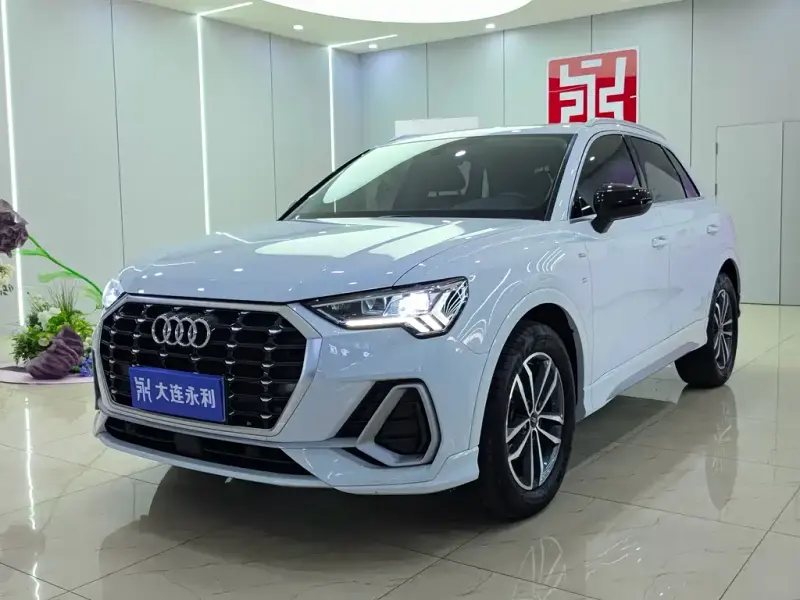 Audi Q3, 2023