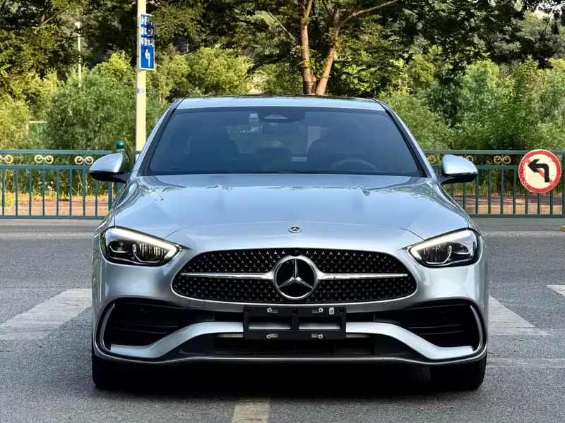 Mercedes-Benz C-Class, 2024