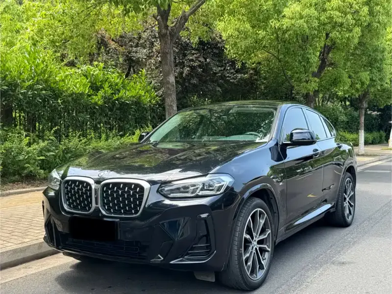 BMW X4, 2022