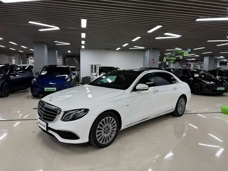 Mercedes-Benz E-Class, 2020