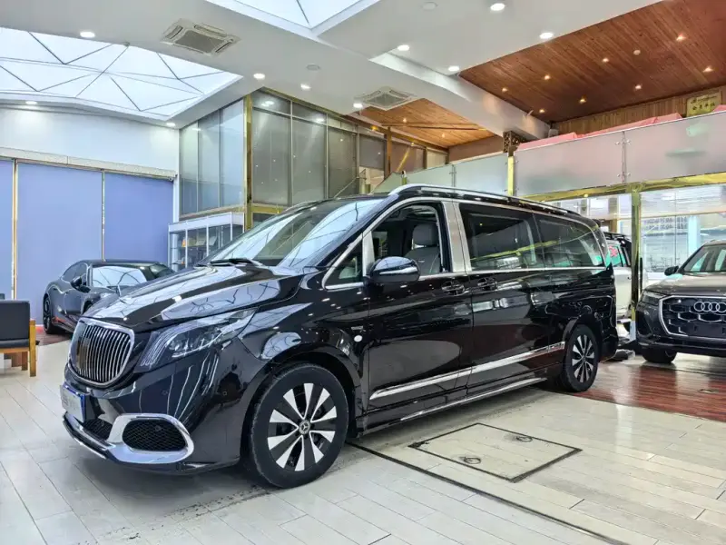 Mercedes-Benz Vito, 2023