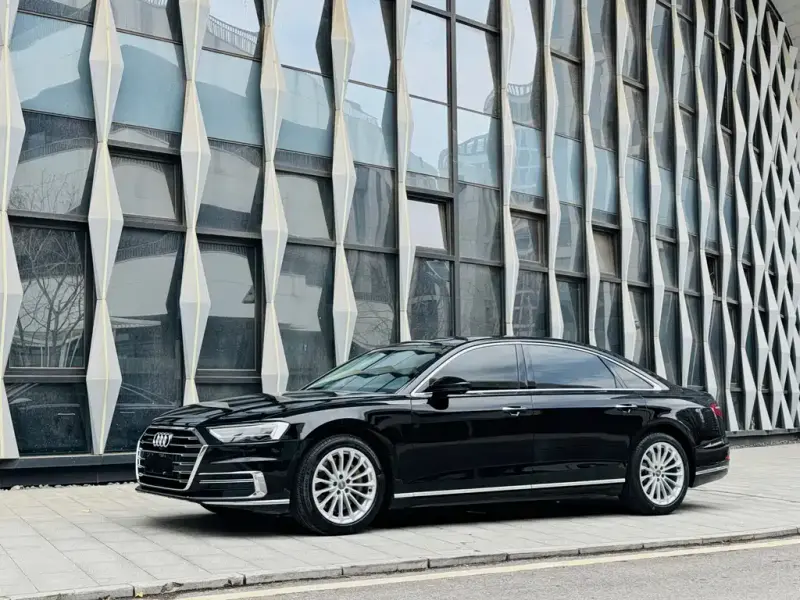 Audi A8, 2019